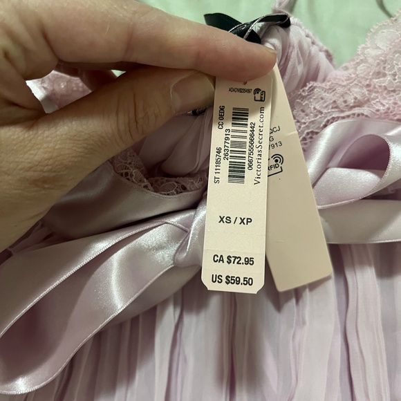 Victorias Secret pleated babydoll - Picture 5 of 5
